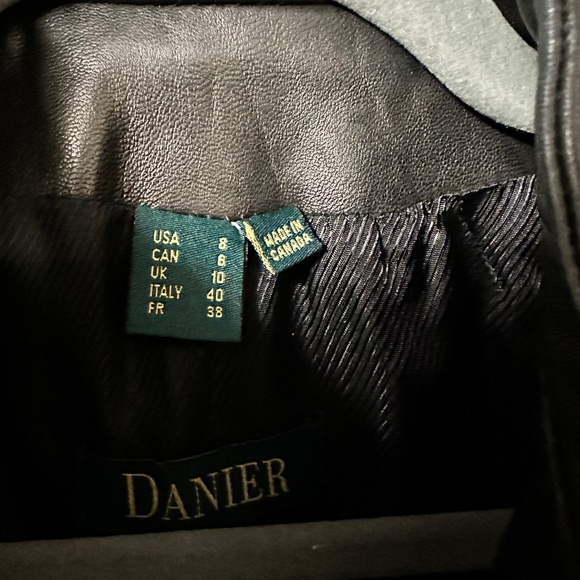 Leather Vest DANIER - Picture 2 of 8